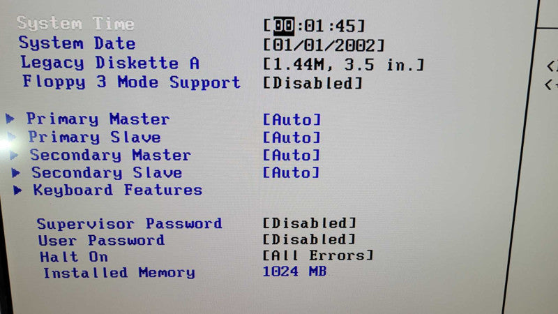 2x Intel Xeon @ 2.8GHz | ASUS PU-DLS/533 | 1GB RAM | I/O Plate %