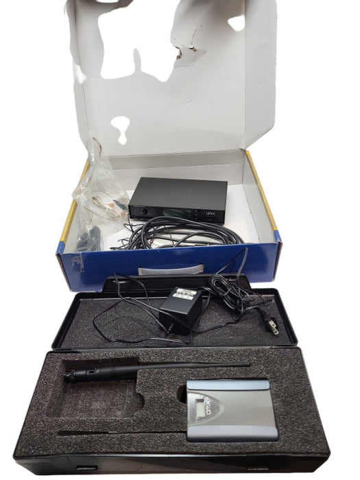 AMX AW-604 UHF Wireless Microphone System 600-960MHz &