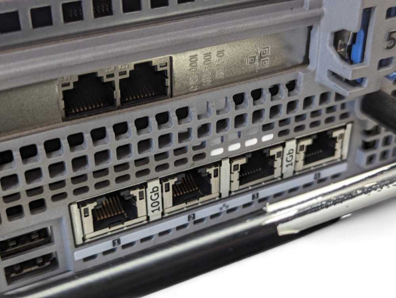 DELL PowerEdge R720 2x Intel Xeon E5-2690 0 @ 2.90Ghz, 128GB RAM -
