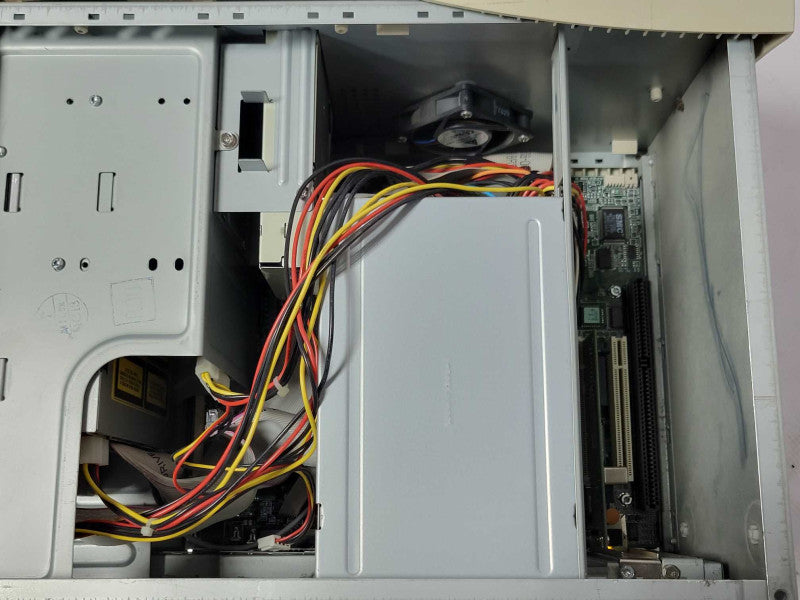 Compaq Presario 4640 Computer Intel Pentium 2 CPU 128MB RaM No HDD, READ _