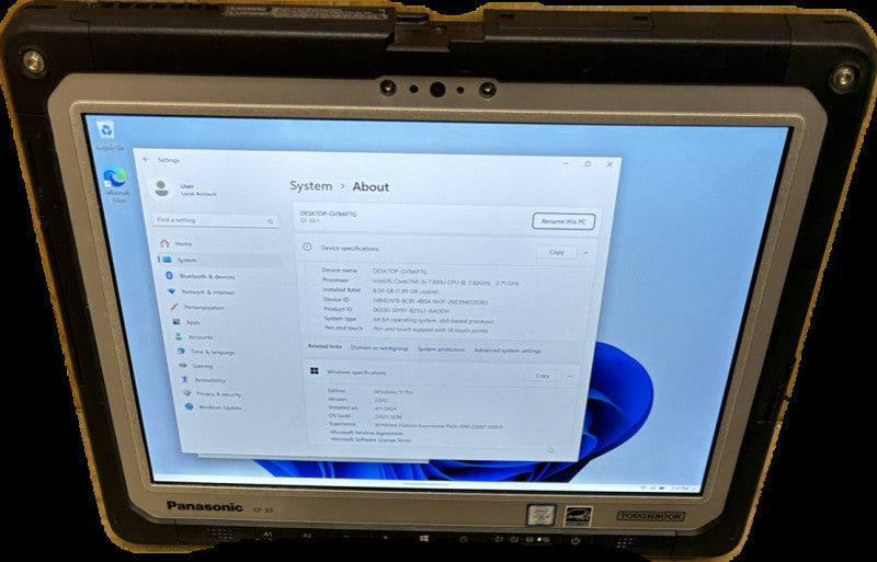 Panasonic ToughBook CF-VEK33 Laptop/Tablet Combo i5-7300U@2.6GHz 8GB 256SSD