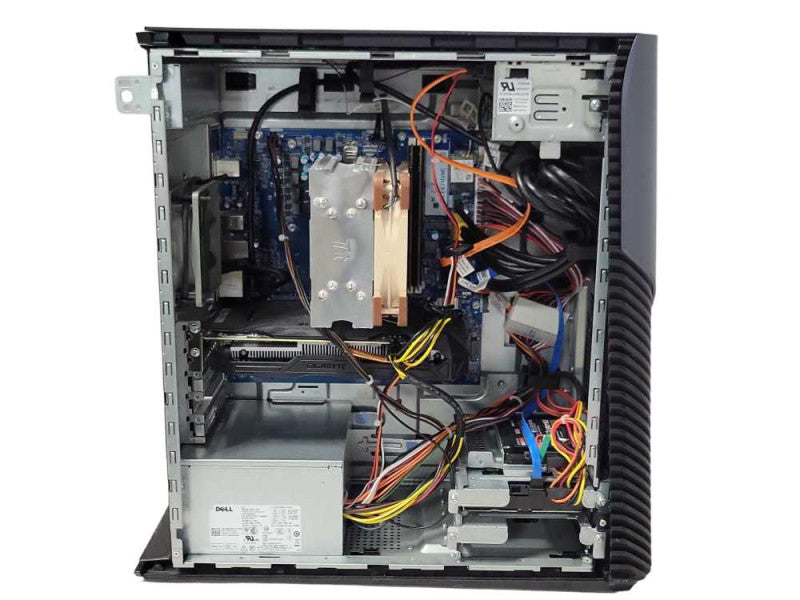 Dell inspiron 5675, AMD Ryzen 7 1800X 8C 4.1GHz, 8GB DDR4, 500GB SSD + 2TB HD _