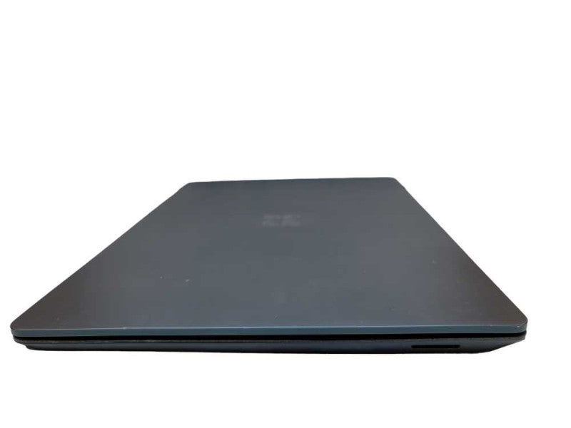 Microsoft Surface Laptop 2| i7-8650U| 8GB DDR3| 256GB SSD | BLUE / READ Î²