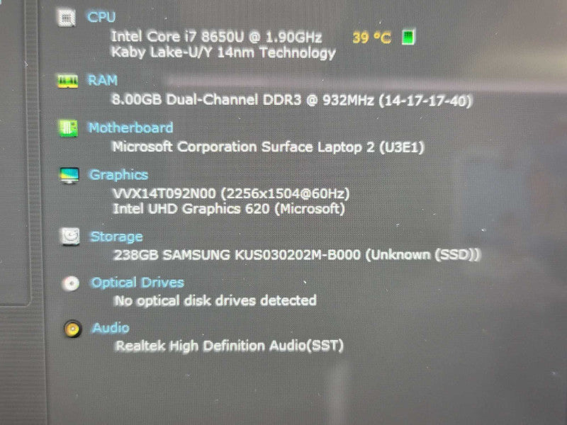 Microsoft Surface Laptop 2| i7-8650U| 8GB DDR3| 256GB SSD | BLUE / READ Î²