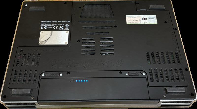 Alienware Area 51 M15X (Pre-Dell) C2D T9500 4GB RAM Broken Hinge VINTAGE READ