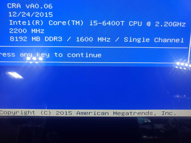 HP Pavilion AiO 23-q119 i5-6400T 2.2GHz 8GB DDR3, No HDD Q|