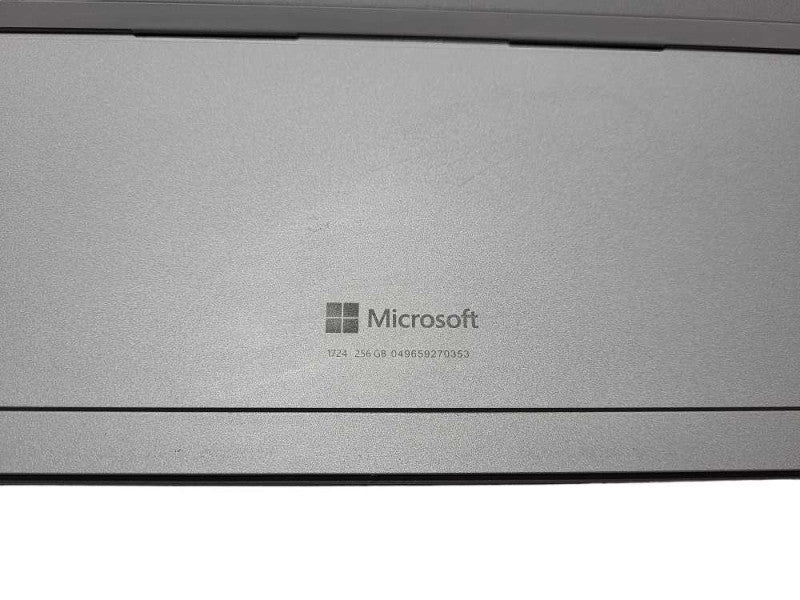 Microsoft Surface Pro 4 (1724) - i7-6550U, 16GB RAM, 256GB SSD - READ $