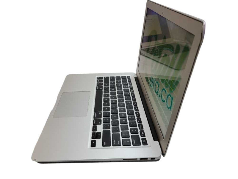 Apple Macbook Air 2014 13\\" Core i5-4260U @ 1.4GHz 4GB DDR3 250GB SSD [Read] (
