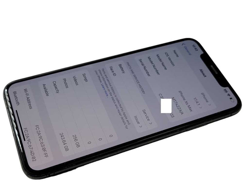 Apple iPhone Xs Max 256GB UNLOCKED, READ _