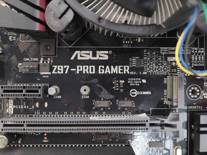 ASUS Z97-PRO GAMER Motherboard w/ Intel i7-4790 3.60GHz, 32GB DDR3 RAM