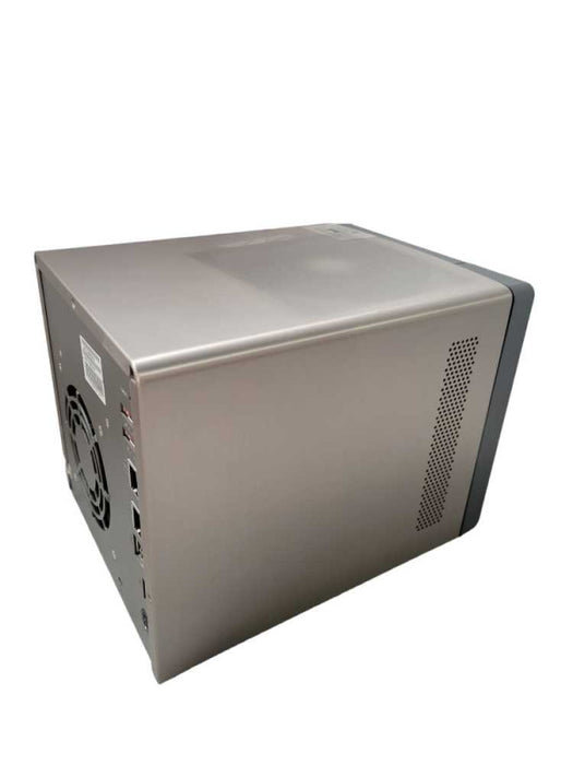 QNAP TS-410 NAS 800MHz 256MB DDR2 SATA III 4x 2TB HDD !