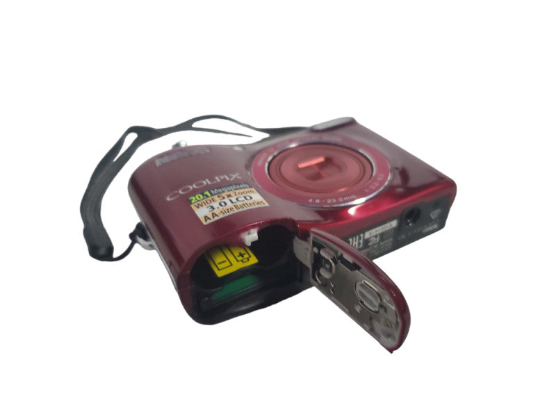 Nikon Coolpix L30 20.1MP Digital Camera |