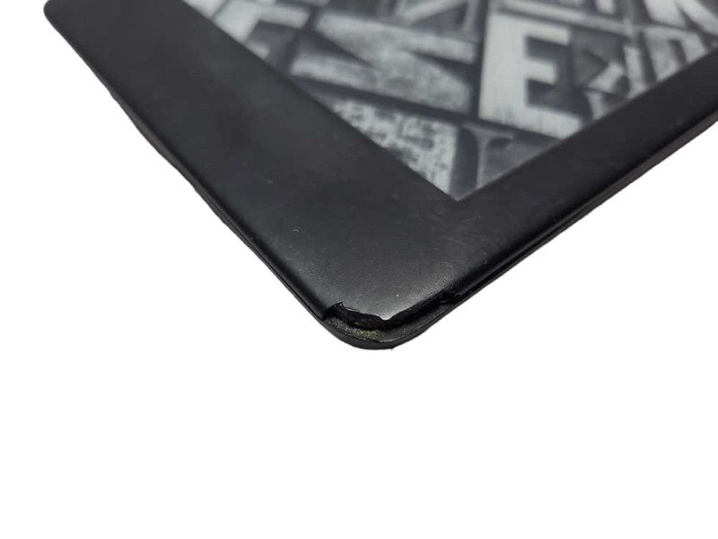 Amazon Kindle Paperwhite (10th Generation) 8GB, Wi-Fi, 6in  $
