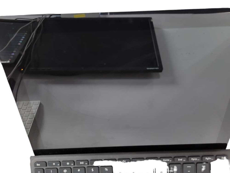 Microsoft Surface Go (1824) - Pentium 4415Y, 8GB RAM, 128GB SSD - READ Î