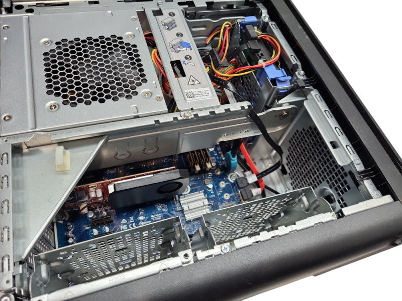 Dell XPS 8920 i7-7700 3.6GHZ , 16GB DDR4 RAM 4TB HDD &