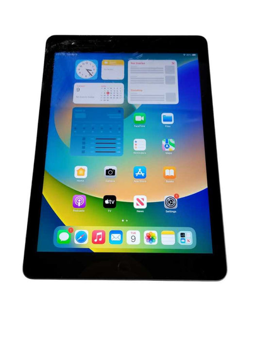 Apple iPad 5th Gen 128GB (A1822) - READ Î