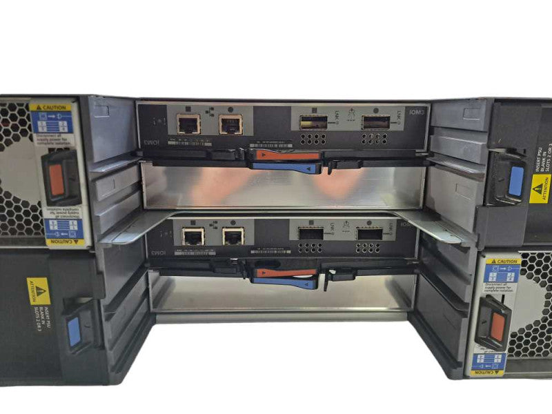 NetApp NAJ-0801 Array | 24x 3.5\\" SAS Bays | 2x IOM3 Module | 2x PSU