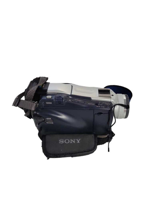 Sony DCR-TRV25 Handycam Camcorder !