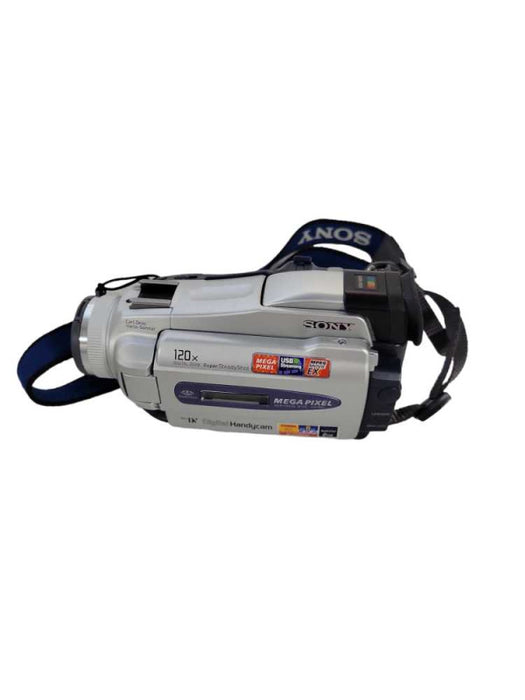 Sony DCR-TRV25 Handycam Camcorder !