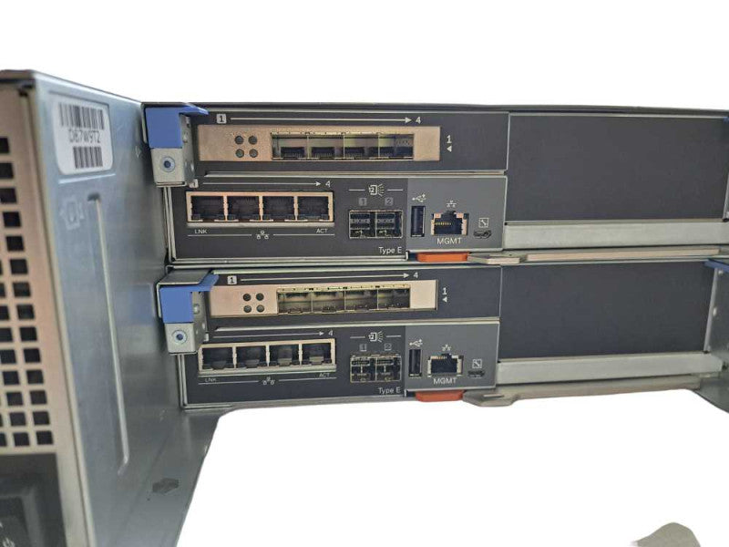 Dell Storage SC5020 30x 2.5\\" Bays with 2x 220V PSU, 2x 0VVVPJ Controllers
