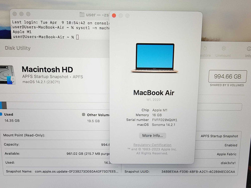 Apple Macbook Air 2020 13\\" M1 @ 3.2GHz 16GB Ram 1TB SSD [Read] (