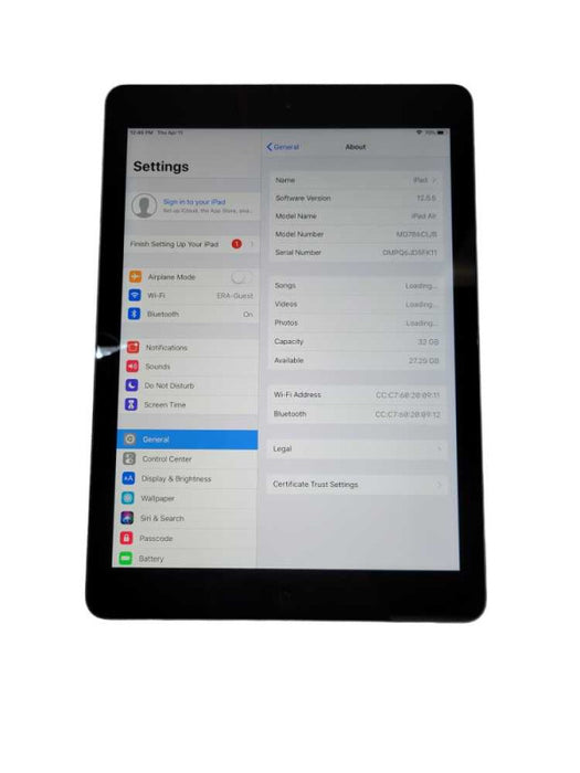 Apple iPad Air 1st Gen. 32GB | Wi-Fi | 9.7in - Space Gray (CA) %