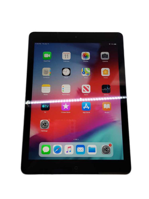 Apple iPad Air 1st Gen. 32GB | Wi-Fi | 9.7in - Space Gray (CA) %