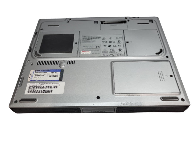 HP Compaq Presario PP2140 Pentium 4 Vintage Laptop &