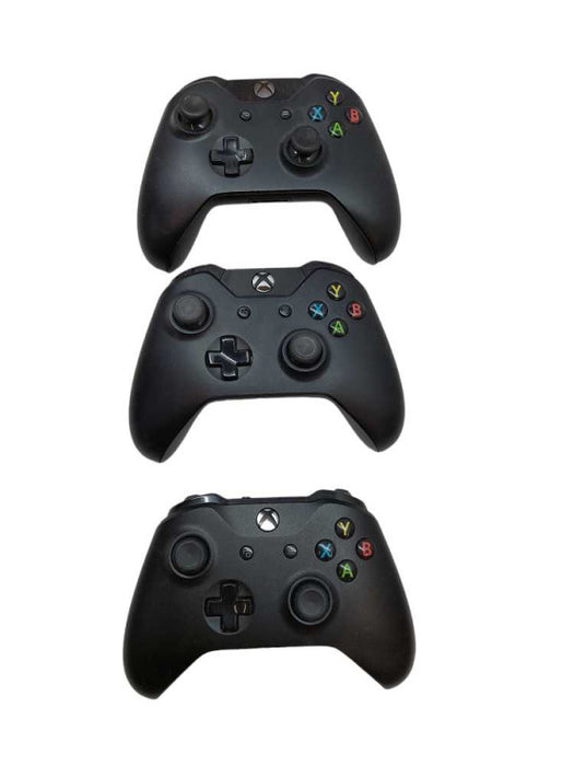 Bundle of 3 Black Model: 1697, 1708, 1537 Microsoft Xbox One Controllers =