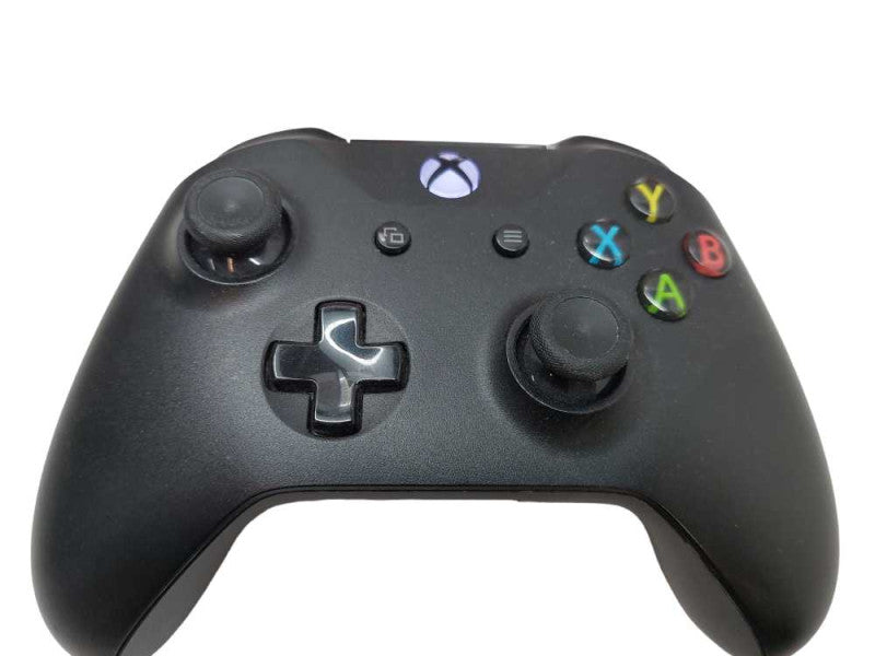 Bundle of 3 Black Model: 1697, 1708, 1537 Microsoft Xbox One Controllers =