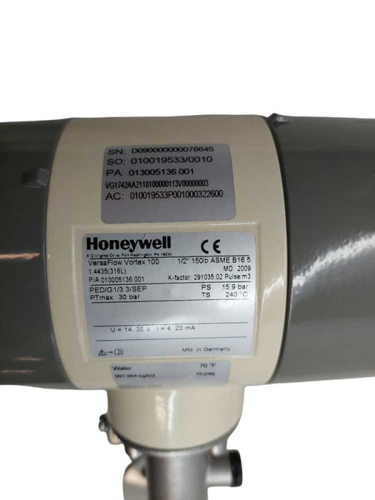 Krohne VFC070 Honeywell VersaFlow Vortex 100 1/2\\" 150lb ASME B 16 5  =