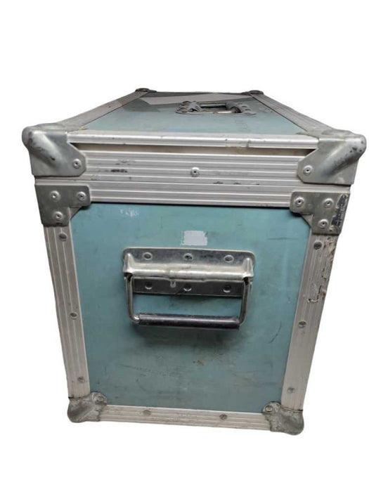 Wood / Aluminum Equipment Case %