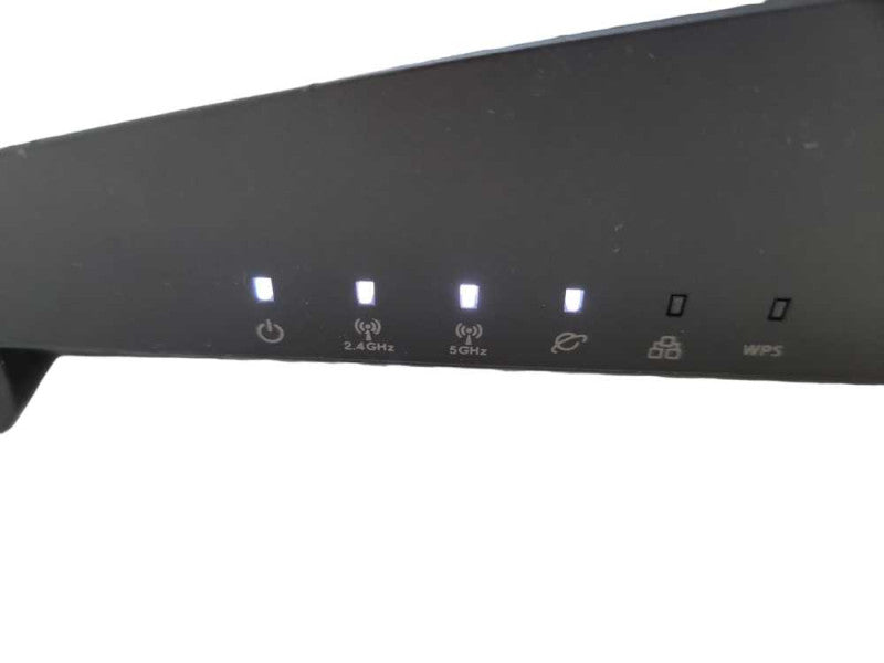 Asus RT-AC5300 Wireless Tri-Band Gigabit Route !
