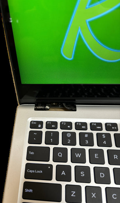 Dell Inspiron 7370 TOUCH Intel Core i5-8250U@1.6GHz 8GB RAM 256GB SSD READ!  Lap200