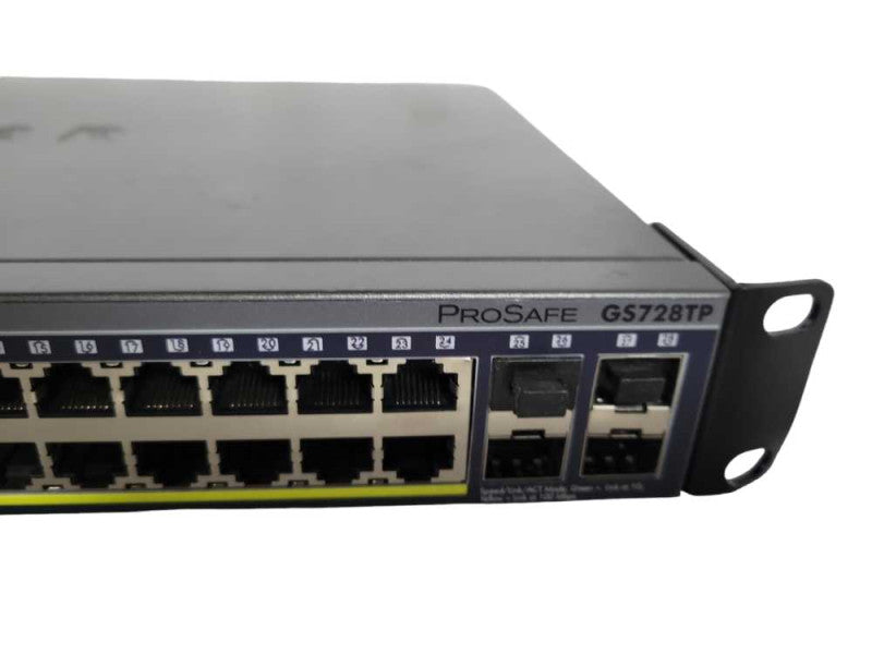 NETGEAR ProSafe GS728TP 24-Port Gigabit PoE+ Smart Network Switch !