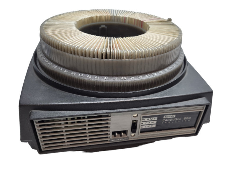 Kodak Carousel 600H Slide Projector Carousel Tray and slides | Made in Canada &
