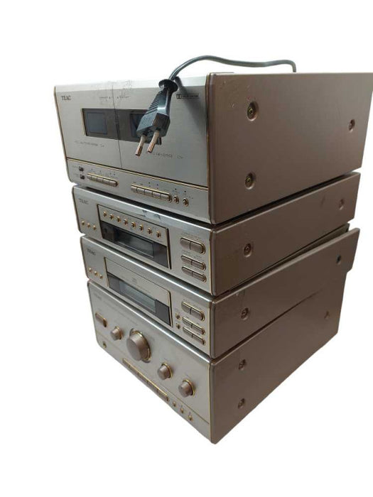 Teac Model: DC-D1900 Dual Cassette Deck, Compact Disc, 16bit Dual Converter =