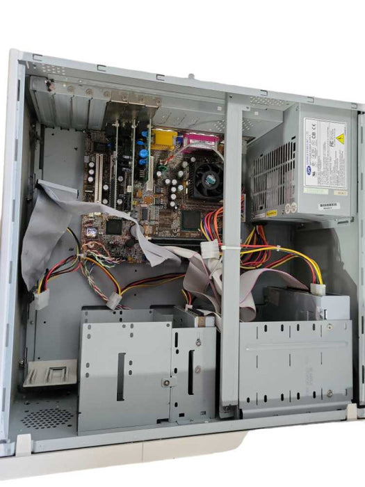 Custom PC SEANIX CS SERIES INTEL CELERON 700MHz !