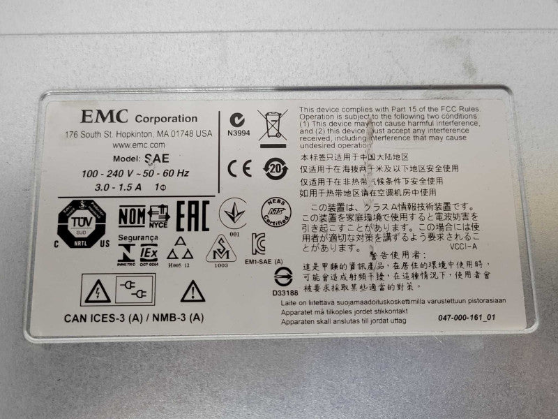 EMC 25x 2.5\\'\\' SAS Storage system w/ 2x 303-104-000E Controllers, 2x PSU _