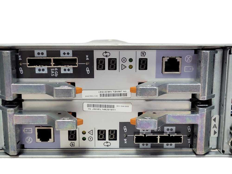 EMC 25x 2.5\\'\\' SAS Storage system w/ 2x 303-104-000E Controllers, 2x PSU _