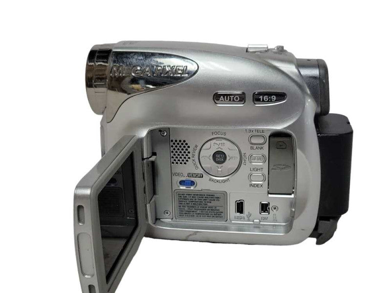JVC Digital Video Camera GR-D650U, Read _