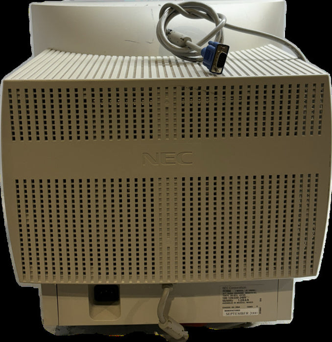 NEC MultiSync FE950 CRT (Flat Tube) Computer Monitor 18\\" Viewing Size