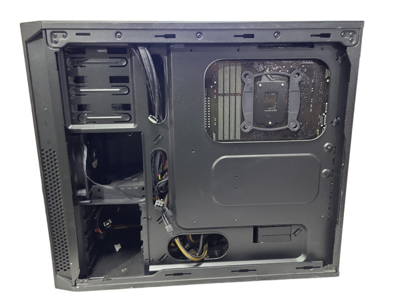 Custom PC/ASUS Z97-E, i7-4790 3.6GHz, 16GB DDR3 RAM, No HDD, READ