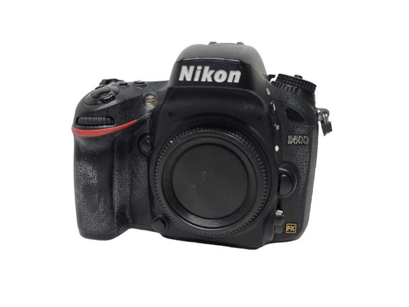 Nikon D600 24.3 MP Digital SLR Camera BODY ONLY(READ)