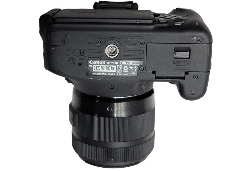 Canon EOS Rebel T3I 18 MP Digital Camera w/ sigma 30mm lens no battery SEE _
