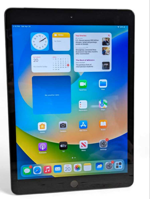 Apple iPad ( 8th generation ) 32GB WiFi + Cellular with Keyboard UNLOCKED  -