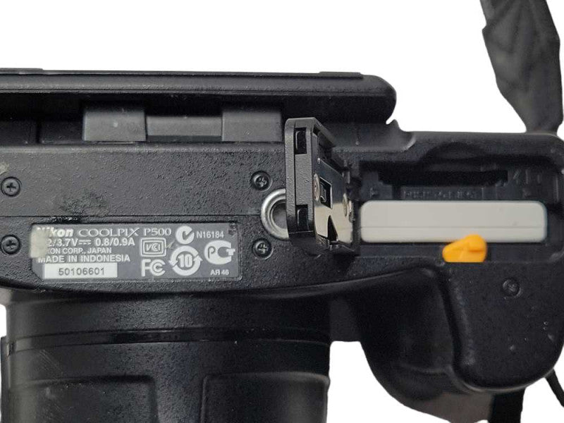 Nikon CoolPix P500 12.1MP Digital Camera, READ _