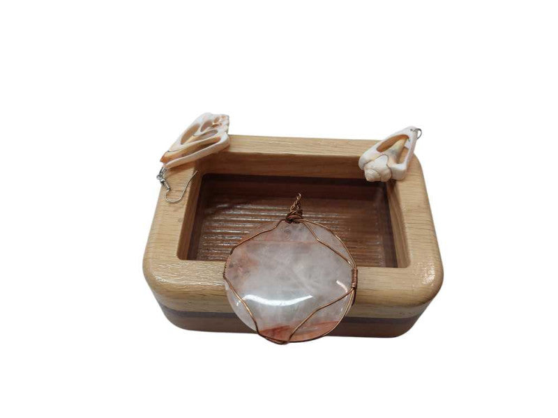 Decrotive Jewelery Box with Sea Shell Earring and Salt Rock Polished Pendant =
