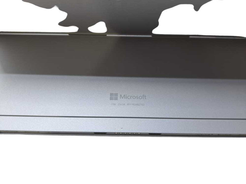 Microsoft Surface Pro 1796 | i5-7300U @ 2.60GHz, 8GB Ram, 256GB SSD