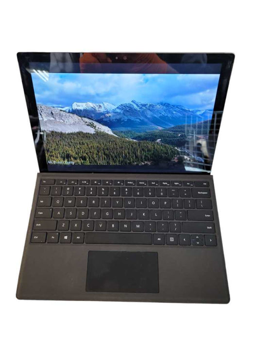 Microsoft Surface Pro 4 (1724) - i5-6300U, 8GB RAM, 256GB SSD Î